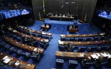 Senado aprova em primeiro turno PEC que prev&ecirc; fim de coliga&ccedil;&otilde;es
