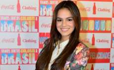 M&atilde;e de Bruna Marquezine n&atilde;o estaria aceitando o namoro com Neymar
