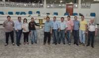 Quedas - C&acirc;mara de vereadores presta homenagem aos atletas e t&eacute;cnicos pela conquista do Jarcan's 2014