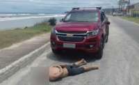 Ladrão rouba carro e na fuga grava áudio desesperado com condição para se entregar