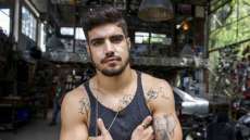 Gal&atilde; Caio Castro foi barrado de nova novela da Globo