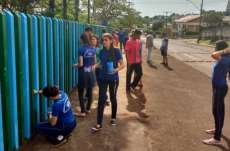 Tr&ecirc;s Barras - Alunos promovem mutir&atilde;o para pintura e melhorias no Col&eacute;gio