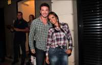 Sidney Sampaio e Carol Nakamura ficam noivos