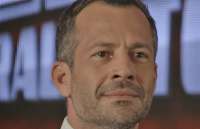 'Haja Cora&ccedil;&atilde;o': Apolo desiste de viajar para os Estados Unidos