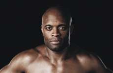 'Nunca fui trapaceiro', desabafa Anderson Silva ao negar doping