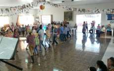 Nova Laranjeiras - CRAS auxilia na organiza&ccedil;&atilde;o de Arrai&aacute; Julino com Grupo de Conviv&ecirc;ncia