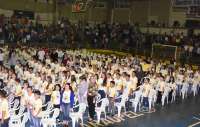 Quedas - Sicredi premia com poupanças alunos em formatura do Proerd