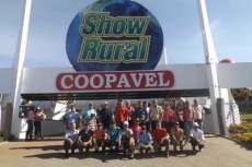 Foz do Jord&atilde;o - Prefeito acompanha agricultores no Show Rural Coopavel