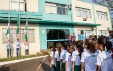 Catanduvas - Hasteamento da Bandeira marca inicio da semana da p&aacute;tria