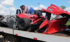 Piloto morre em treino das 500 Milhas no Aut&oacute;dromo de Londrina