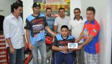 Reserva do Iguaçu - Grupo “Soco e Gole” Mototrilha faz doação a Leandro
