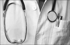 Quedas - M&eacute;dicos cubanos come&ccedil;am a atender nos bairros do munic&iacute;pio