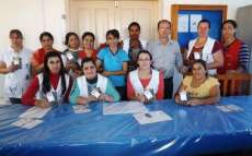 Foz do Jord&atilde;o - Prefeito Neri Quatrin presenteia M&atilde;es do funcionalismo p&uacute;blico