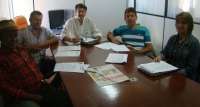 Laranjeiras - Comissão de Educação, Saúde e Assistência Social se reuniram na manhã desta terça, dia 24, onde estiveram tratando sobre Projeto de lei 15/2005