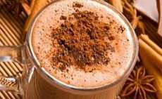 Chocolate quente com especiarias para espantar o frio