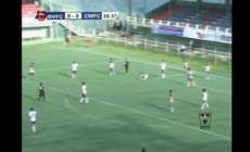 Na &Iacute;ndia, jogador de 23 anos morre ap&oacute;s comemorar gol com pirueta. Assista