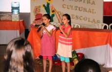 Rio Bonito - 1&ordf; Mostra Cultural promovida pela Secretaria de Educa&ccedil;&atilde;o foi um sucesso
