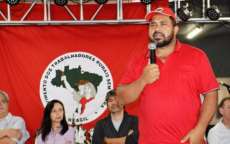 MST fala em parar o Brasil se o impeachment avan&ccedil;ar no Senado