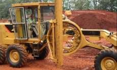 Quedas - Munic&iacute;pio receber&aacute; Motoniveladora do governo federal