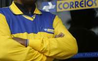 Funcionários dos Correios iniciam greve por tempo indeterminado no Paraná
