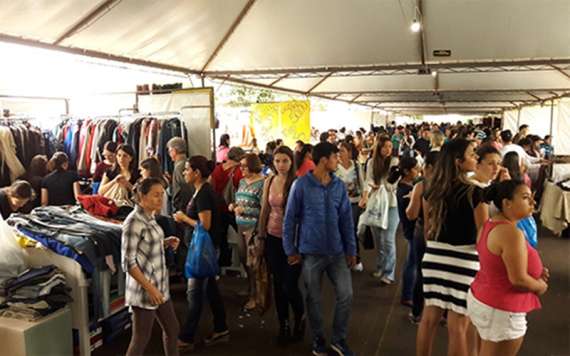 Laranjeiras - Feira Ponta de Estoque acontece neste sábado dia 09