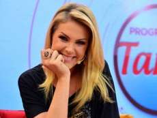 Ana Hickmann vende primeiras fotos do filho por R$1,5 milh&atilde;o