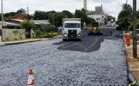 Laranjeiras - Projeto &quot;Tapete Preto&quot; continua realizando obras