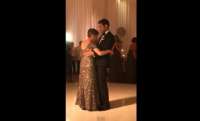 Mãe se &#039;despede&#039; do filho com dança emocionante em casamento. Veja o vídeo