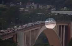 Corpo de jovem que pulou da Ponte da Amizade &eacute; encontrado