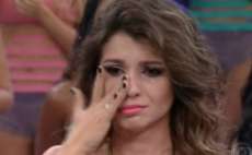 Paula Fernandes se emociona ao falar sobre seu pai no Faust&atilde;o