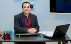 Empres&aacute;rio fatura meio milh&atilde;o de reais ensinando como usar o programa de planilhas Excel