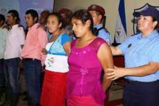 Mulher &lsquo;possu&iacute;da&rsquo; morre ap&oacute;s ser queimada em ritual da Assembl&eacute;ia de Deus