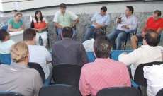 Quedas - Prefeito re&uacute;ne vereadores para discutir projetos pol&ecirc;micos