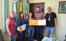 Pinh&atilde;o - Munic&iacute;pio recebe certificado por participa&ccedil;&atilde;o no Dia do Desafio e secret&aacute;ria de Administra&ccedil;&atilde;o d&aacute; os m&eacute;ritos &agrave; popula&ccedil;&atilde;o