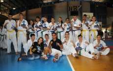Tr&ecirc;s Barras - Daido Karate conquista 19 trof&eacute;us nesse final de semana no Mato Grosso do Sul