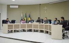 Guarania&ccedil;u - Vereadores aprovam aux&iacute;lio de R$ 120 para estudantes universit&aacute;rios