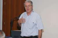 Quedas - Secretaria de Educa&ccedil;&atilde;o traz matem&aacute;tico paulista para palestra com professores