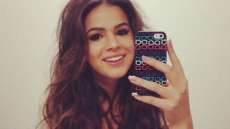 Bruna Marquezine reclama do preconceito por ser jovem e mulher