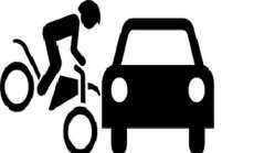 Pinh&atilde;o - Colis&atilde;o entre v&eacute;iculo e moto foi registrada no trevo principal do munic&iacute;pio