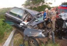 Acidente na PR 566 onde duas pessoas morreram
