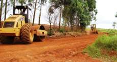 Rio Bonito - Estradas para escoamento das safras e transporte escolar &eacute; prioridade