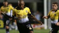 Paran&aacute; Clube pode ser exclu&iacute;do da Copa do Brasil por racismo