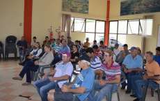 Porto Barreiro -  Realizada distribui&ccedil;&atilde;o de patrulhas e equipamentos agr&iacute;colas &agrave; comunidades