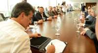 Richa assina contratos para obras em municípios com recursos do FGTS