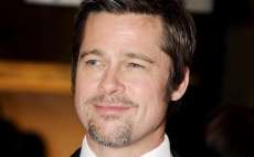 Sabia que voc&ecirc; pode ter um encontro com Brad Pitt