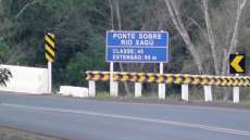 Rio Bonito - Segundo DNIT, ladr&otilde;rs roubaram vigas e parafusos da ponte do Rio Xag&uacute;
