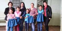 Palmital - Prefeitura realiza entrega de shorts e bermudas para os alunos da rede municipal