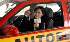 N&uacute;mero de jovens motoristas aumenta 74% em quatro anos