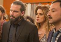 'Sol Nascente': Ralf &eacute; preso no meio da festa de Geppina e Gaetano