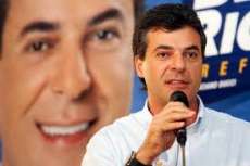 Beto Richa autoriza pagamento de sal&aacute;rio de professores PSS
